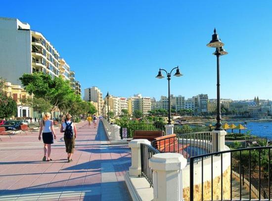 Art Deco Luxury Apartment, Central Location Sliema Eksteriør billede
